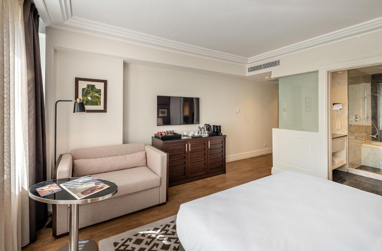 The Stay Boulevard Nisantasi Istanboel Buitenkant foto A room at the hotel