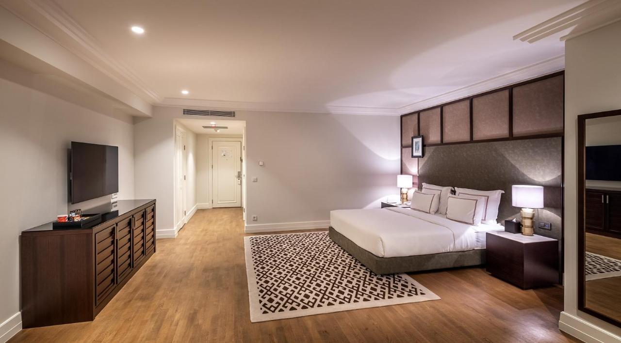 The Stay Boulevard Nisantasi Istanboel Buitenkant foto A bedroom at the hotel