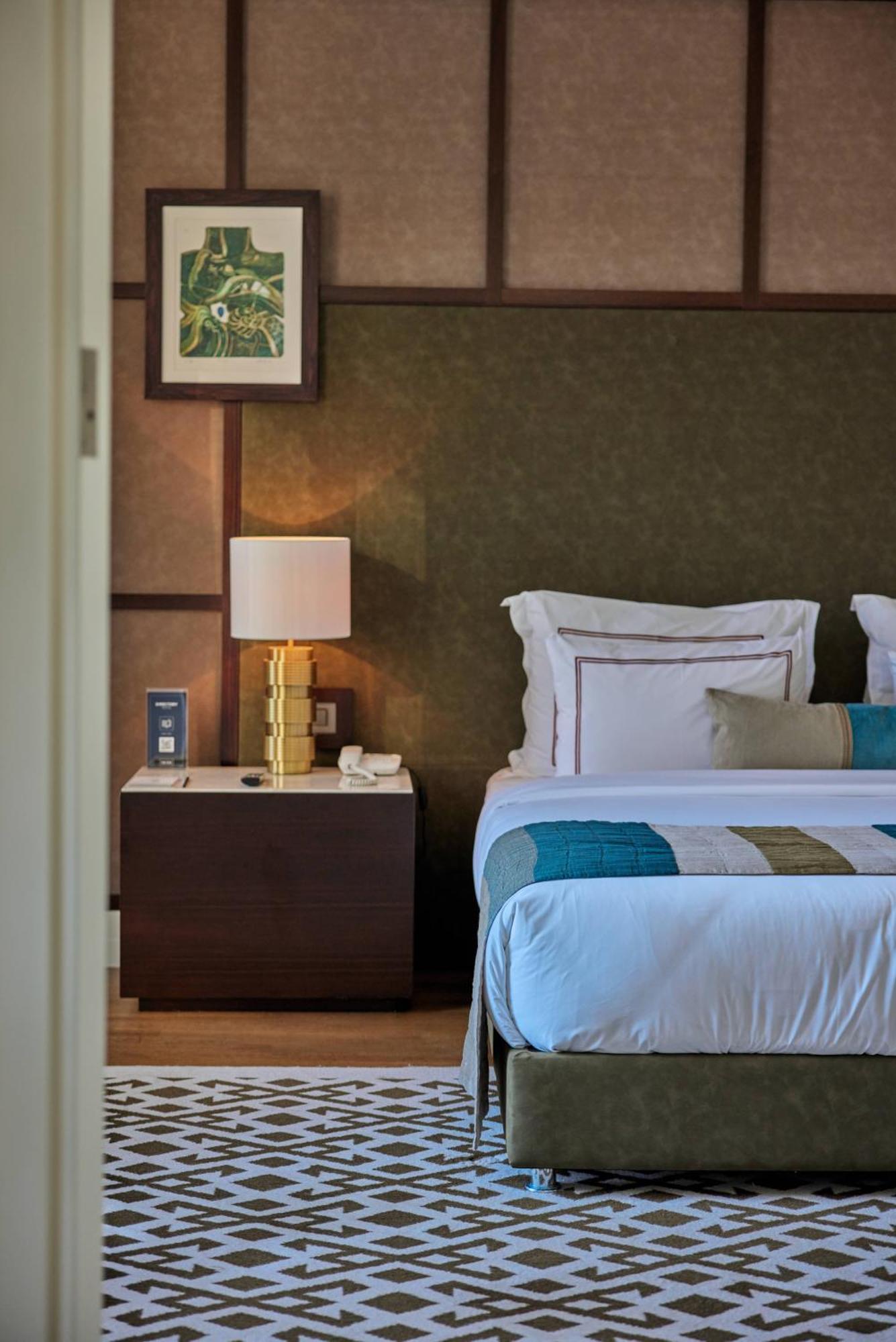 The Stay Boulevard Nisantasi Istanboel Buitenkant foto A room at the hotel